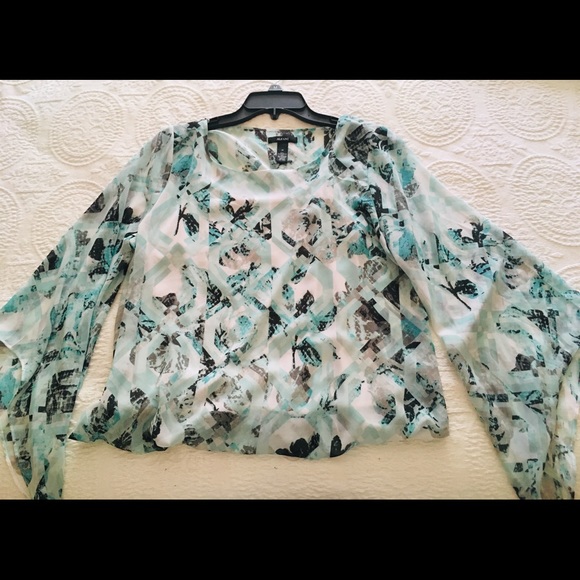 Alfani Beautiful Bubble Printed Top M - Picture 3 of 4